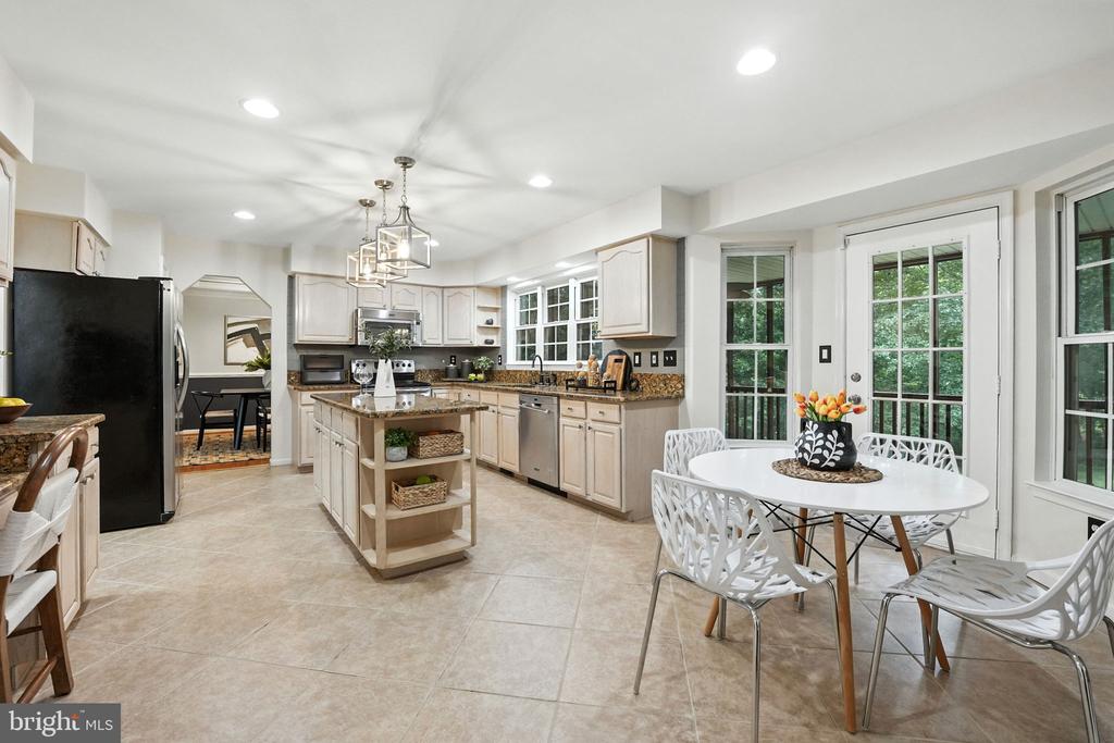 10740 BRIDLEREIN COURT
