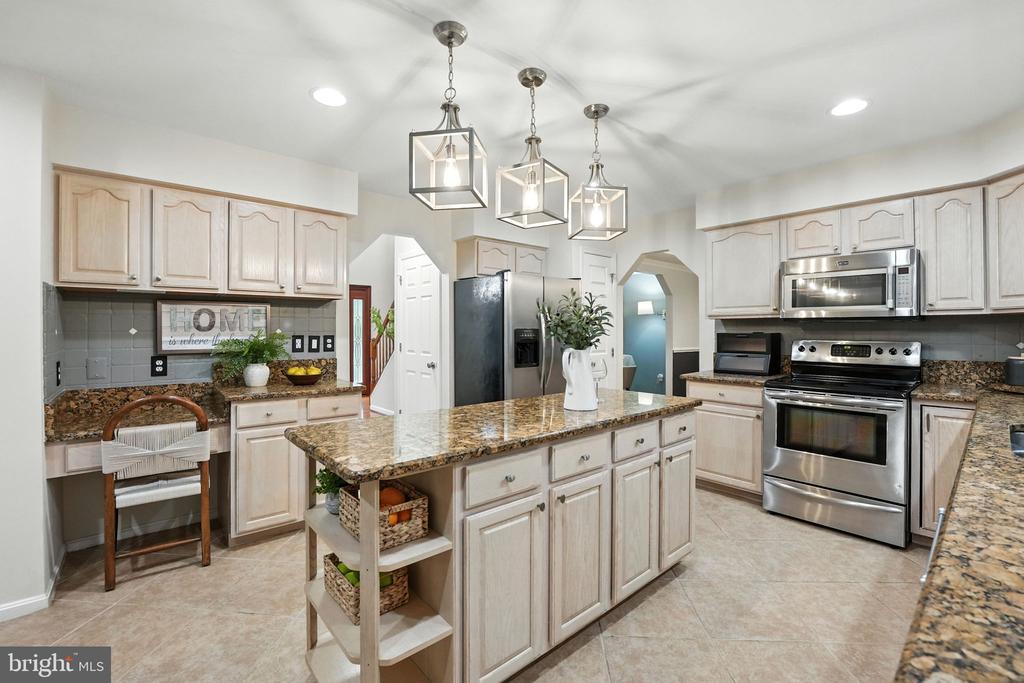10740 BRIDLEREIN COURT