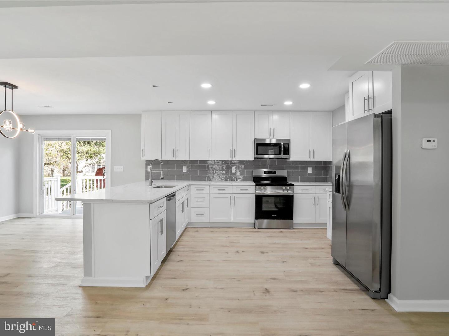 212 Allison Ave