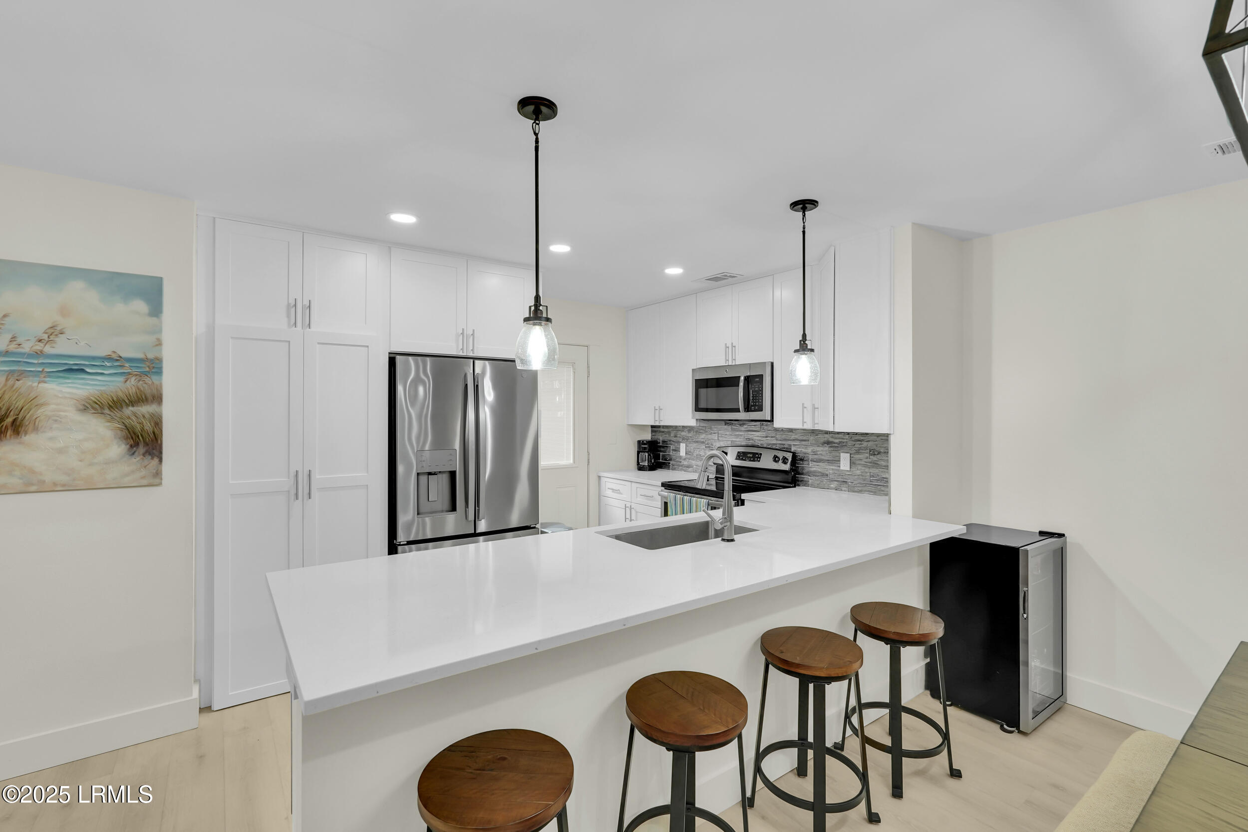 45 Queens Folly Road, 613