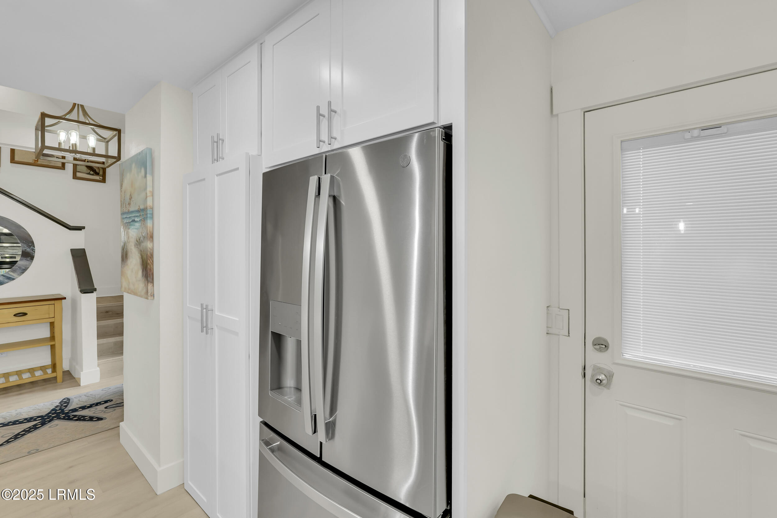 45 Queens Folly Road, 613