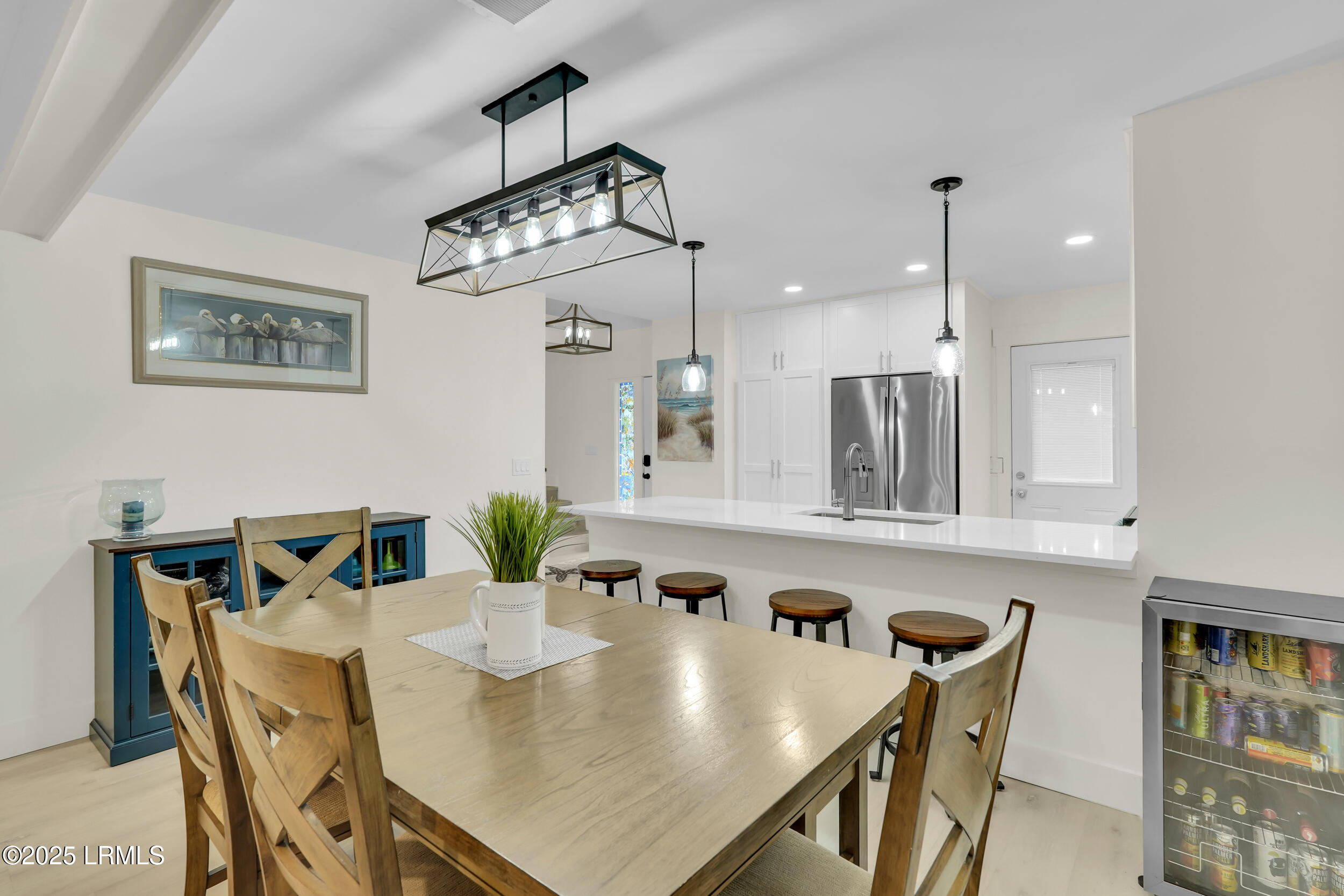 45 Queens Folly Road, 613