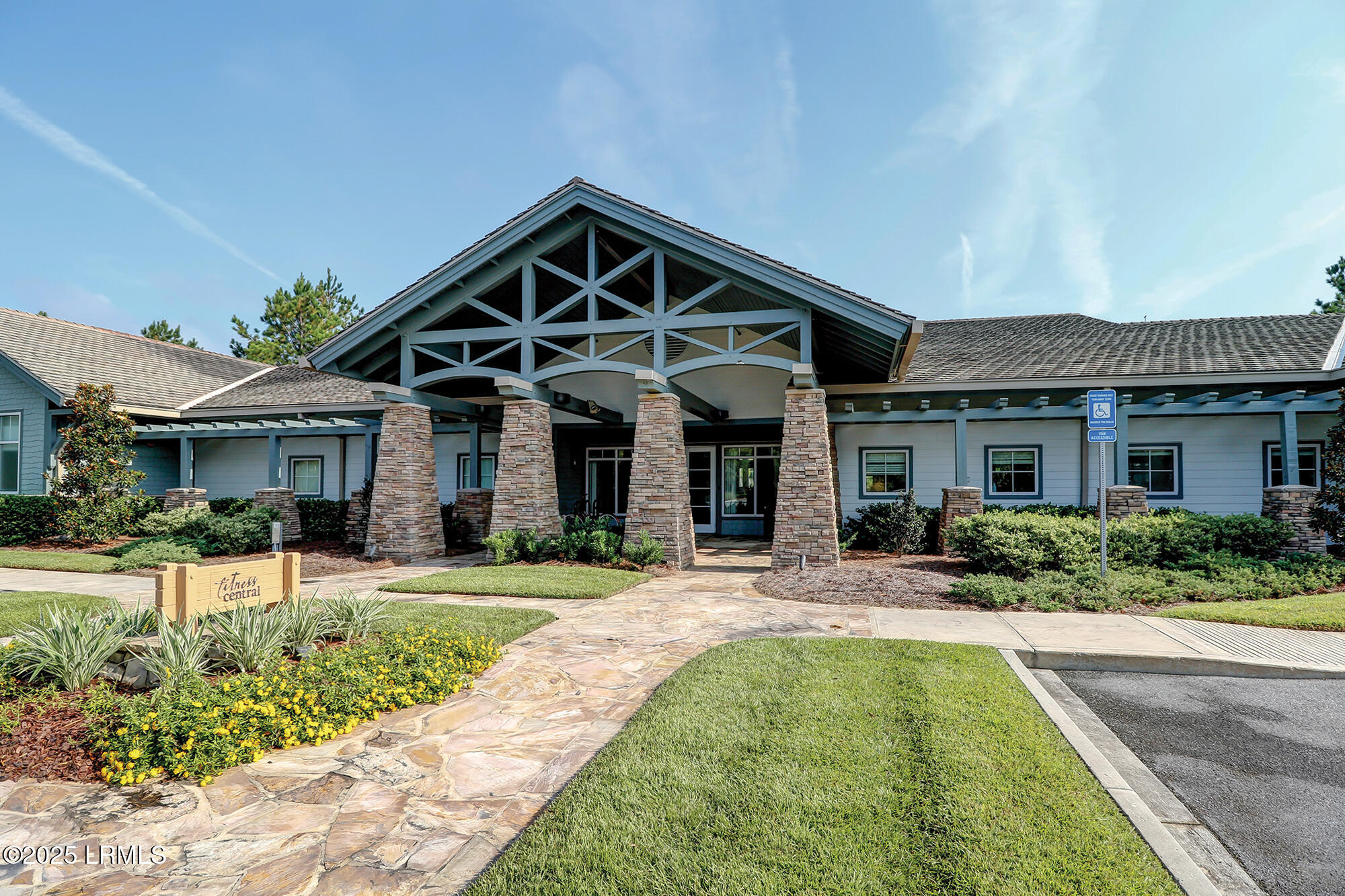 315 Lake Bluff Drive