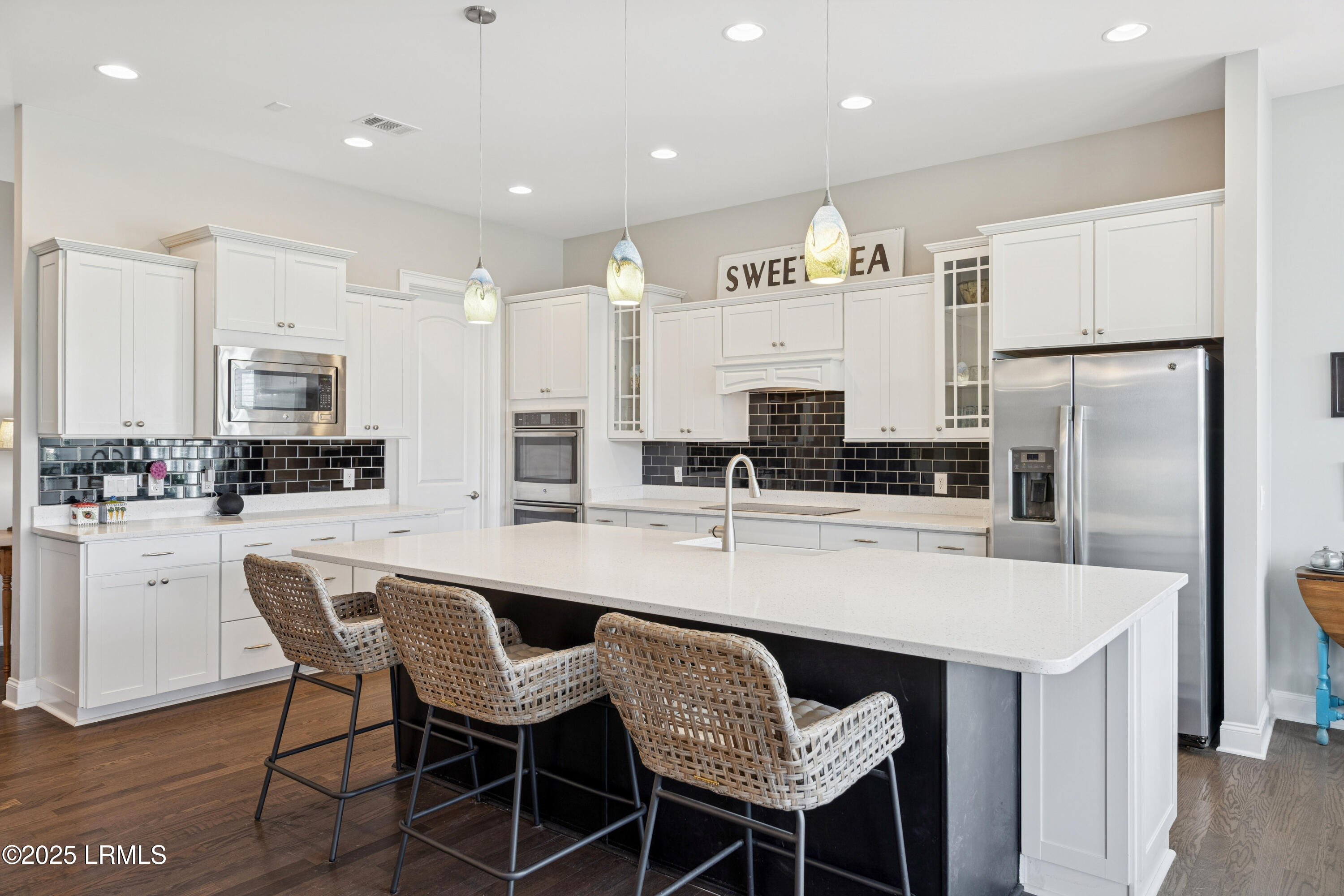 315 Lake Bluff Drive