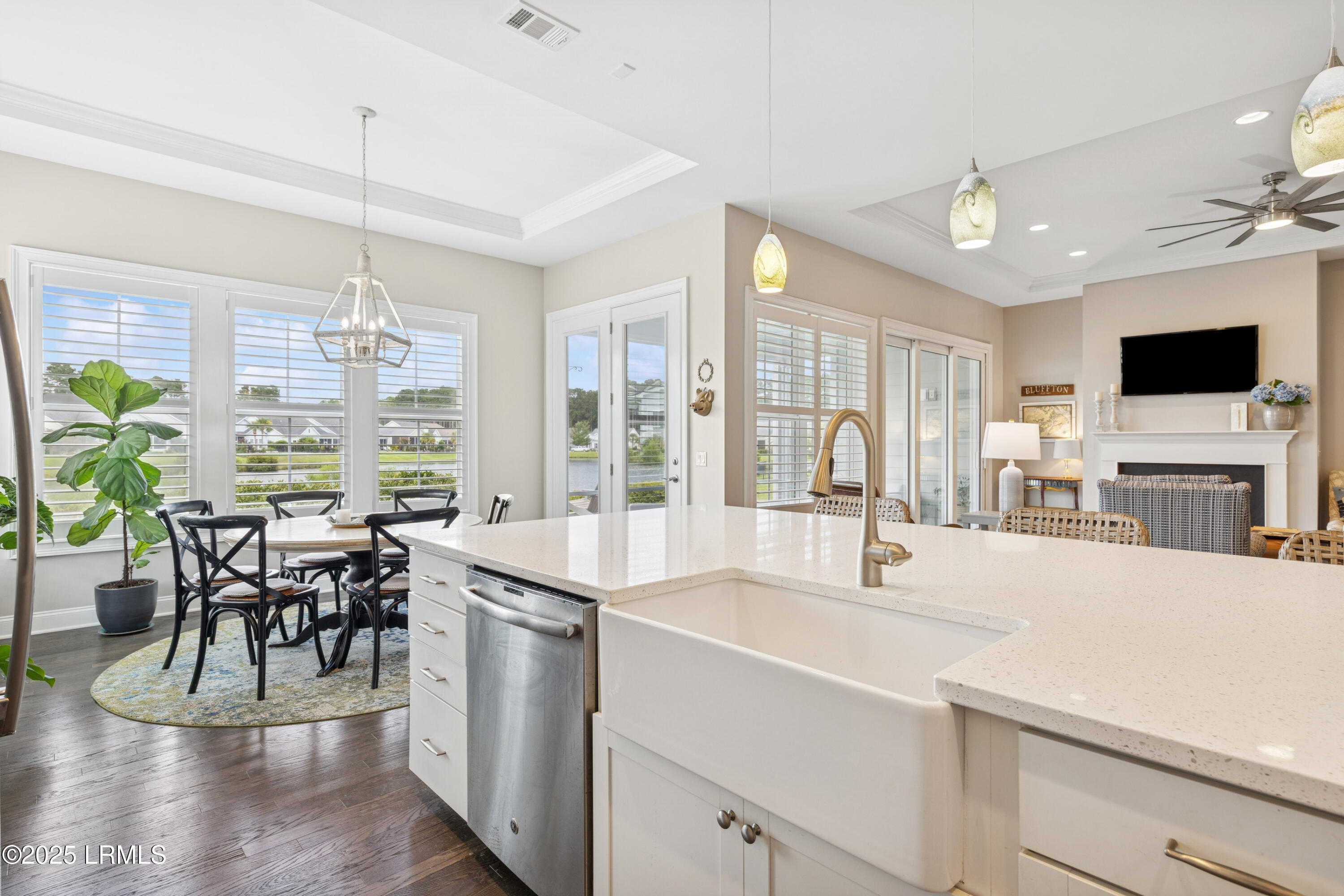 315 Lake Bluff Drive