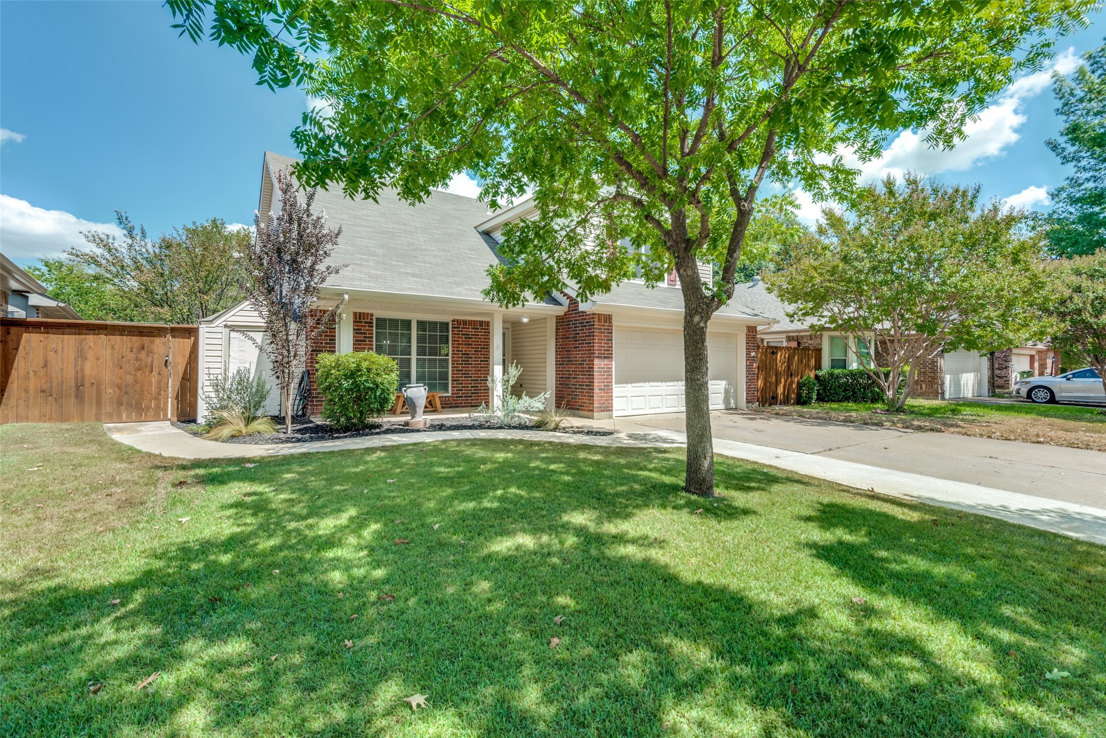 1434 Mockingbird Drive