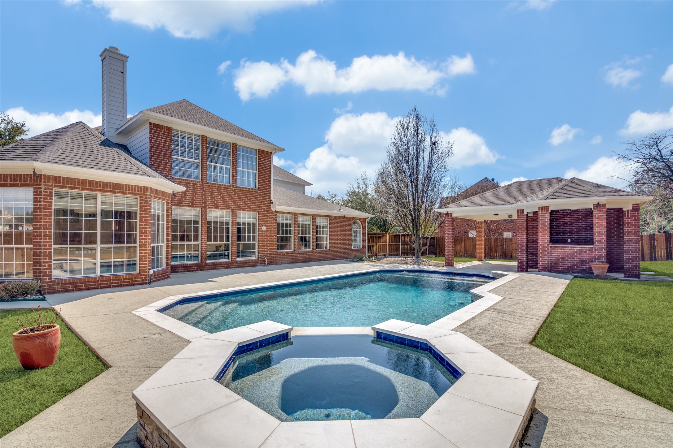 218 Canyon Lake Drive