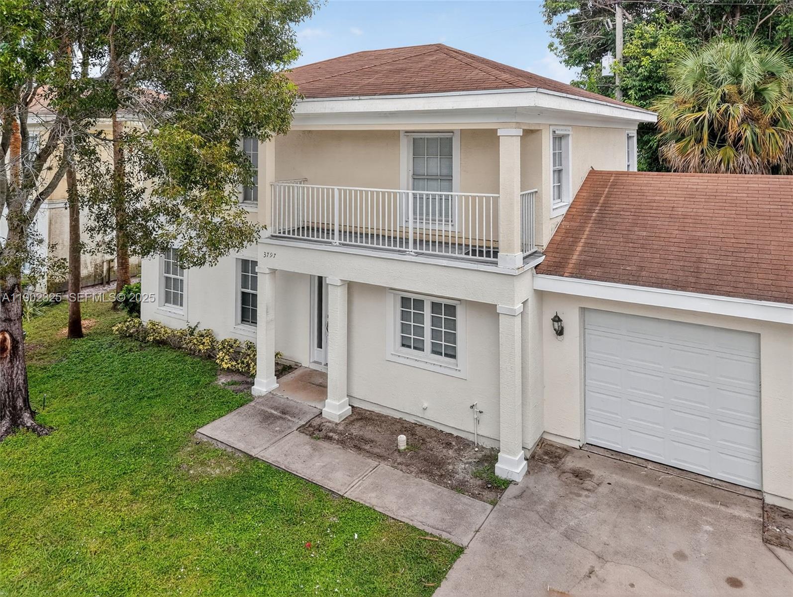 3797 Dove Landing Road .