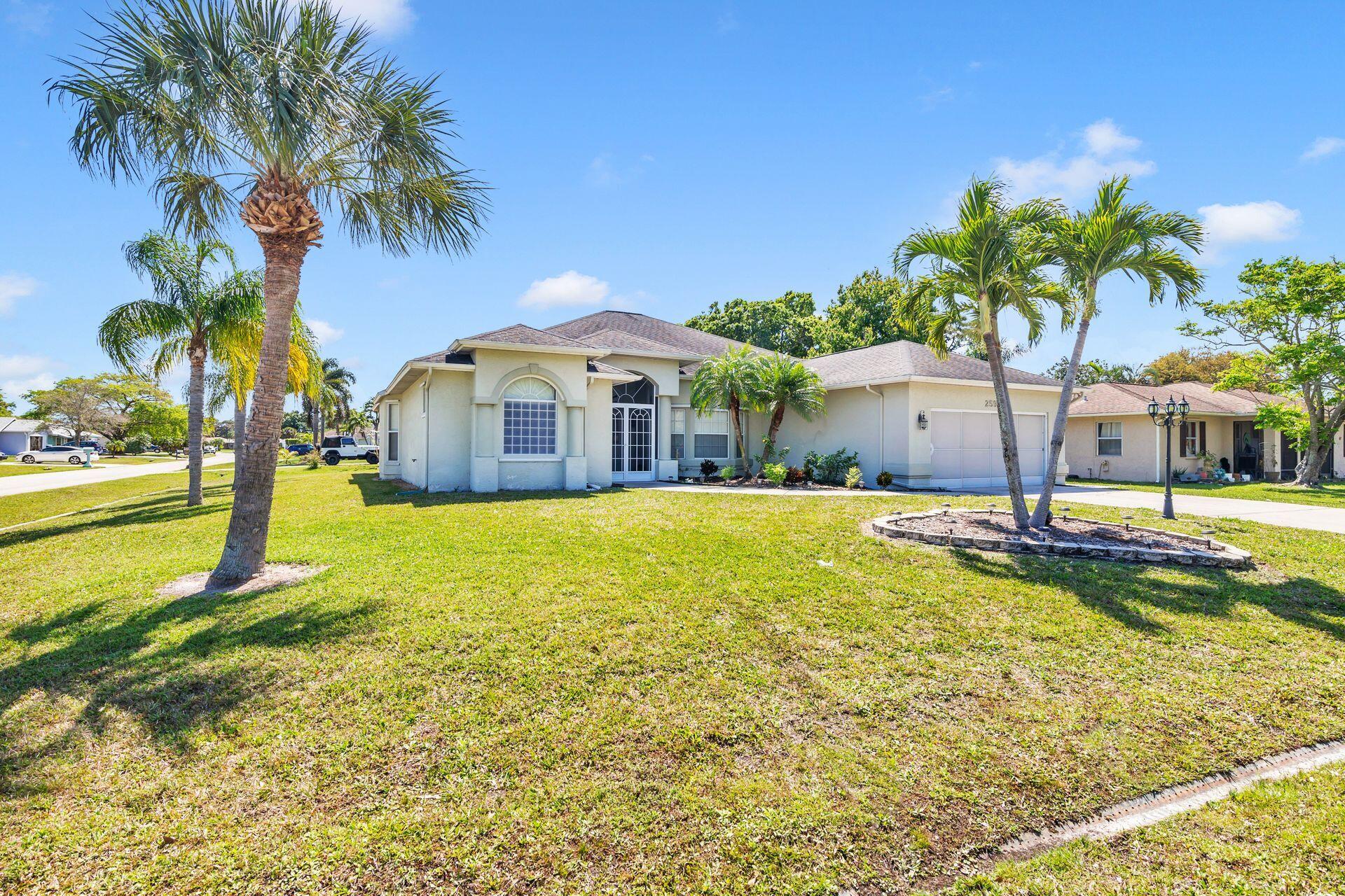 2592 SE Calusa Avenue SE