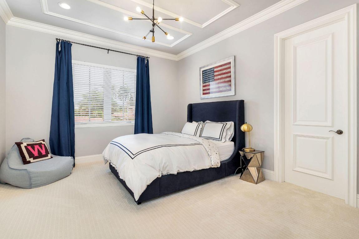 1797 Sabal Palm Circle