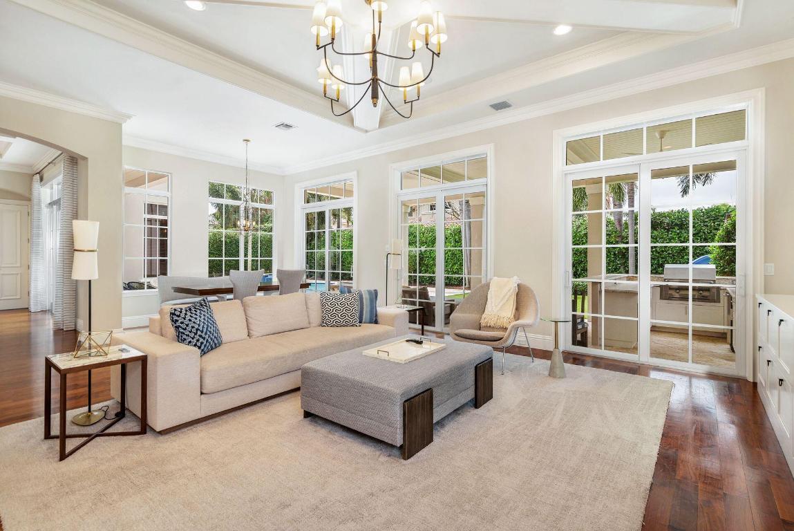 1797 Sabal Palm Circle