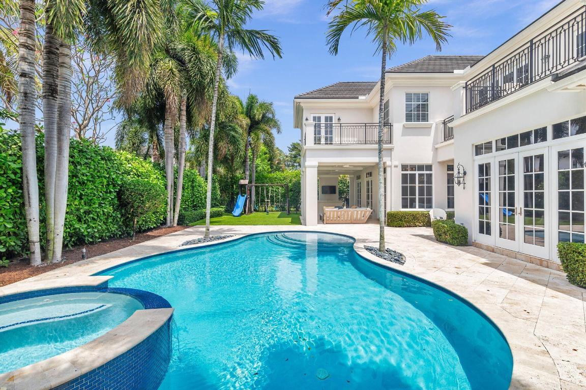 1797 Sabal Palm Circle