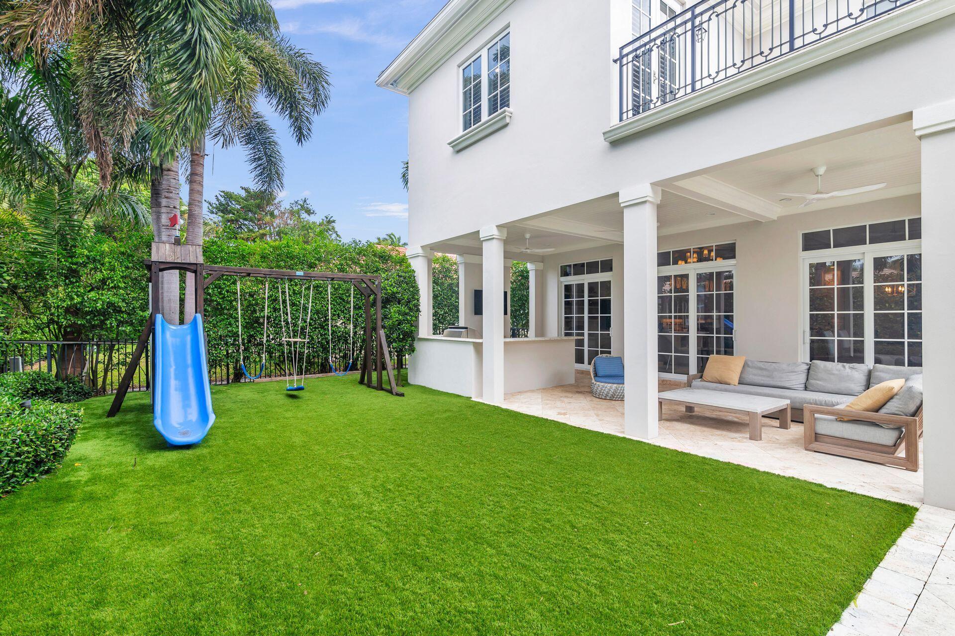 1797 Sabal Palm Circle