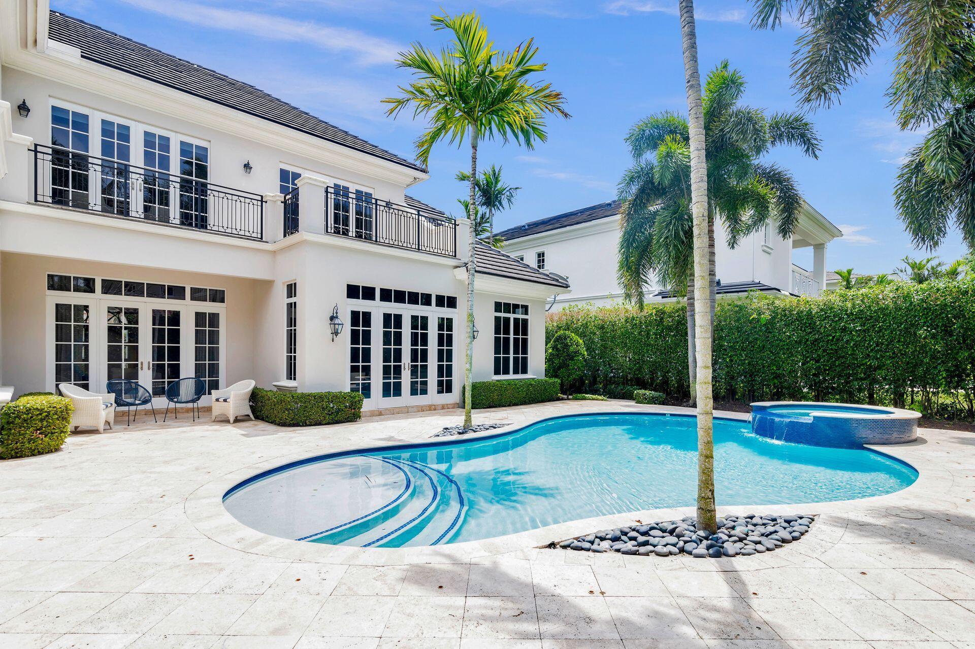 1797 Sabal Palm Circle