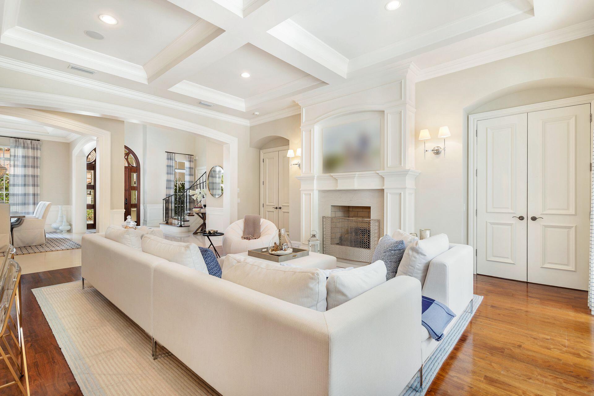 1797 Sabal Palm Circle