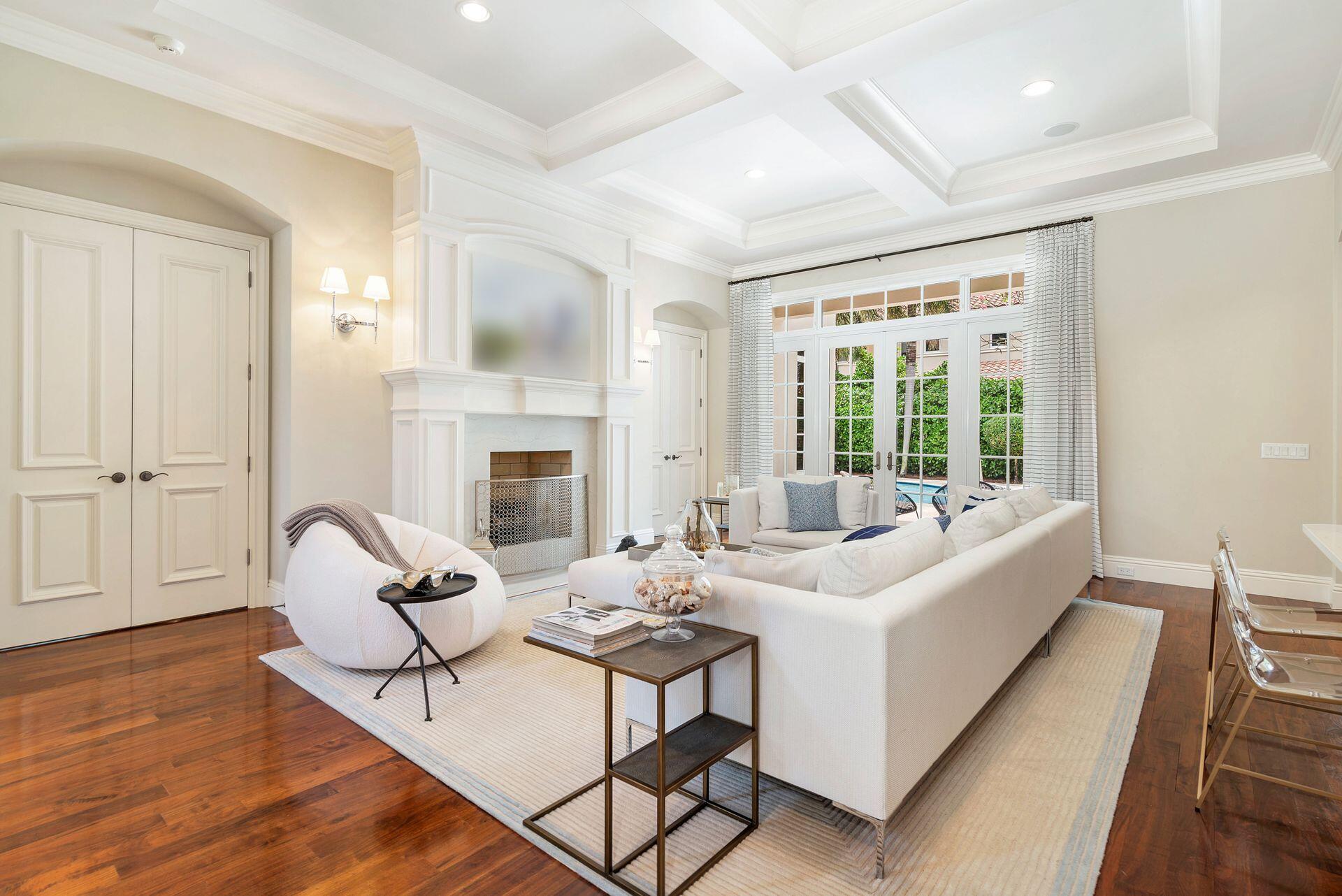 1797 Sabal Palm Circle