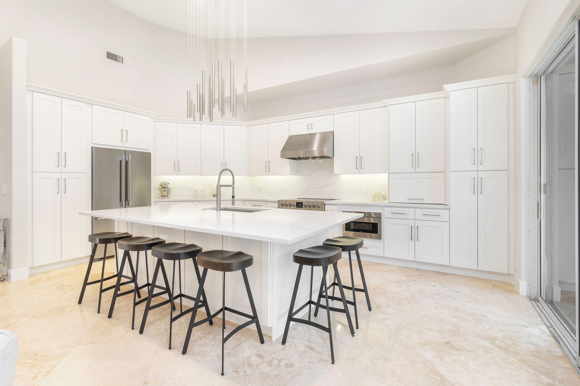 13387 Miles Standish