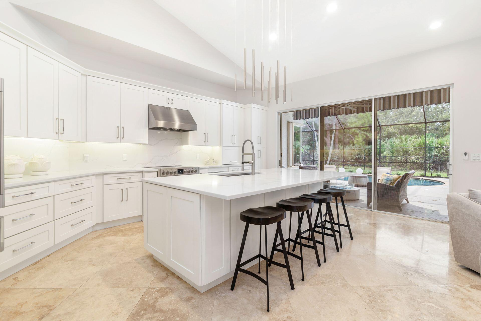 13387 Miles Standish