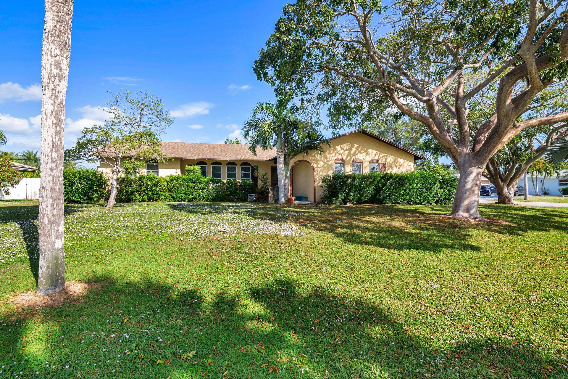 3837 Carnation Circle S