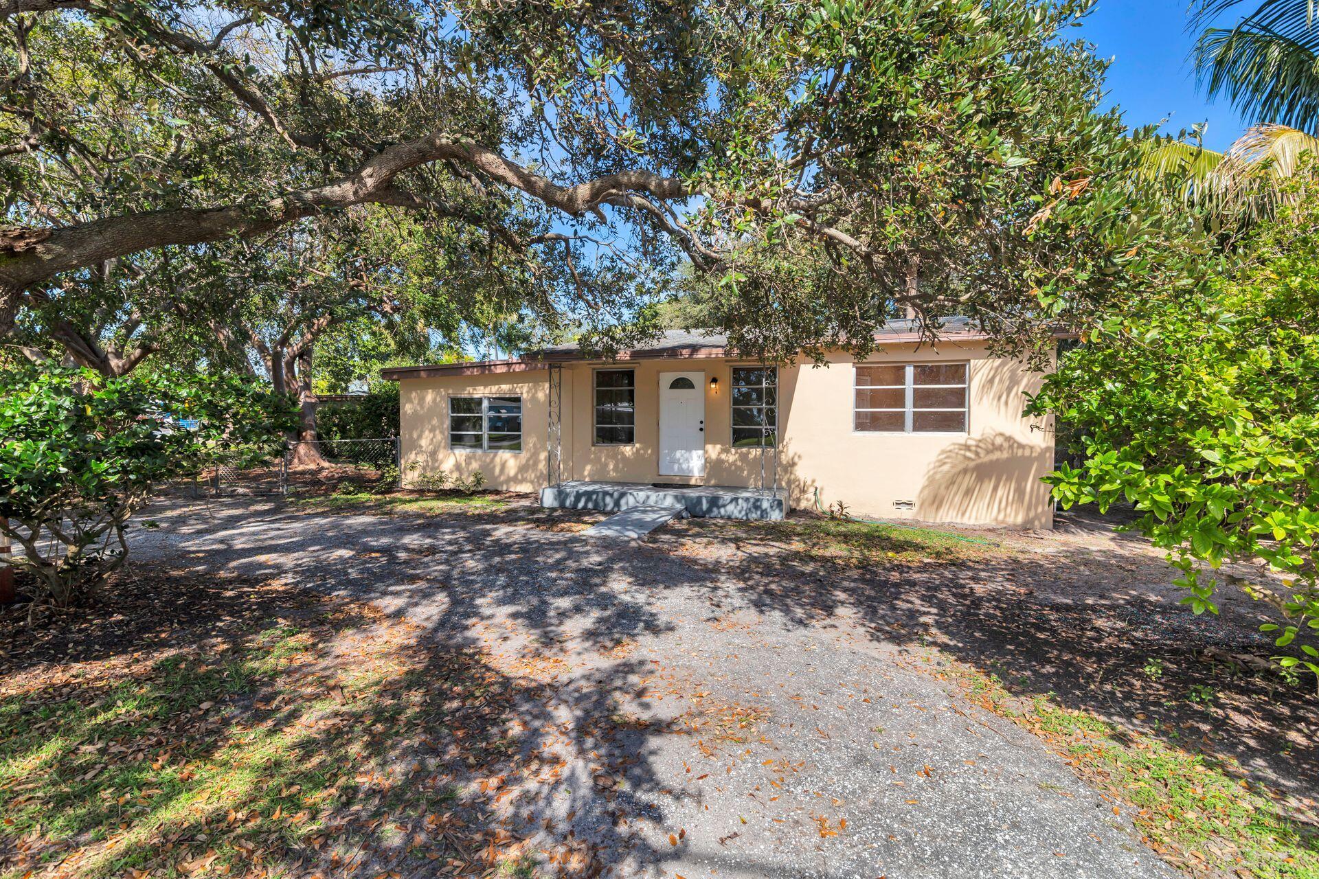 2609 Richard Road
