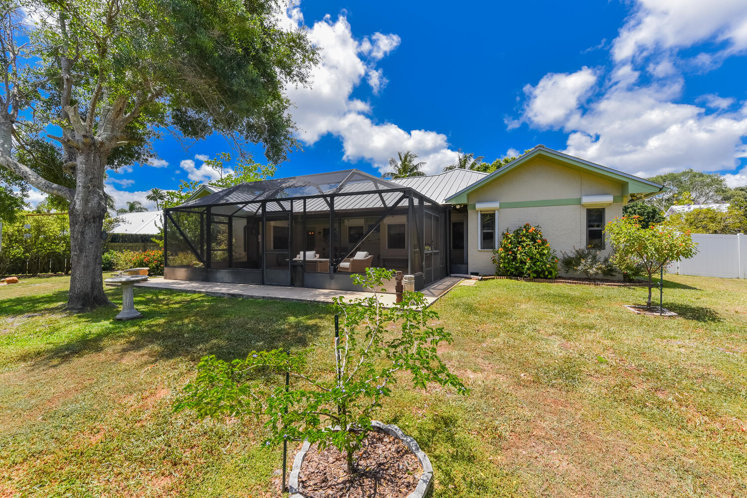 2925 NW Florida Court