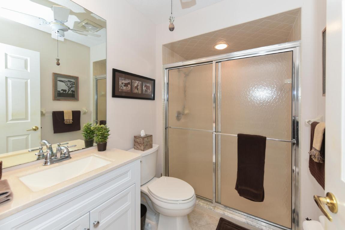 2925 NW Florida Court