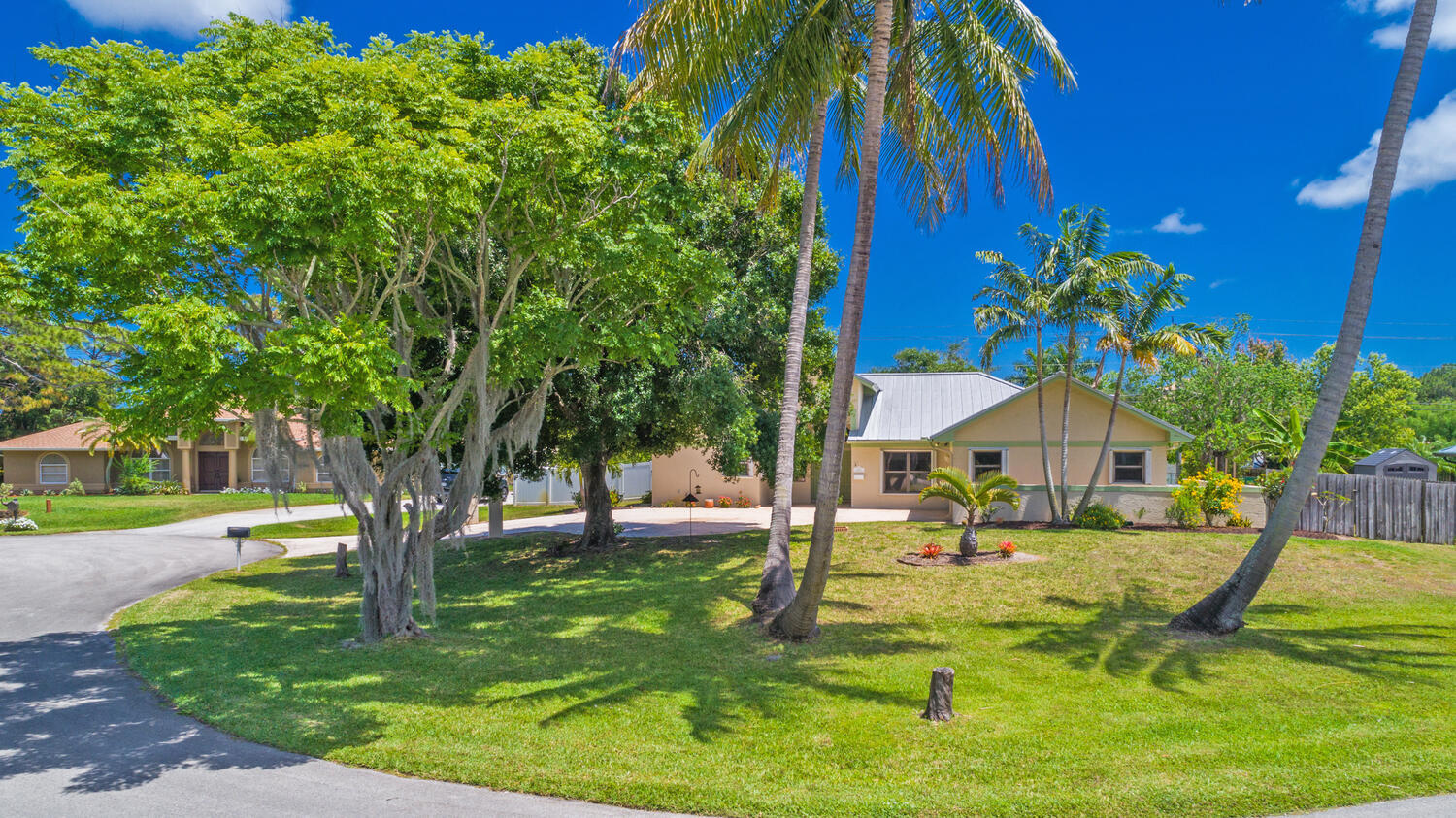 2925 NW Florida Court