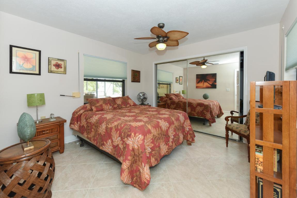 2925 NW Florida Court