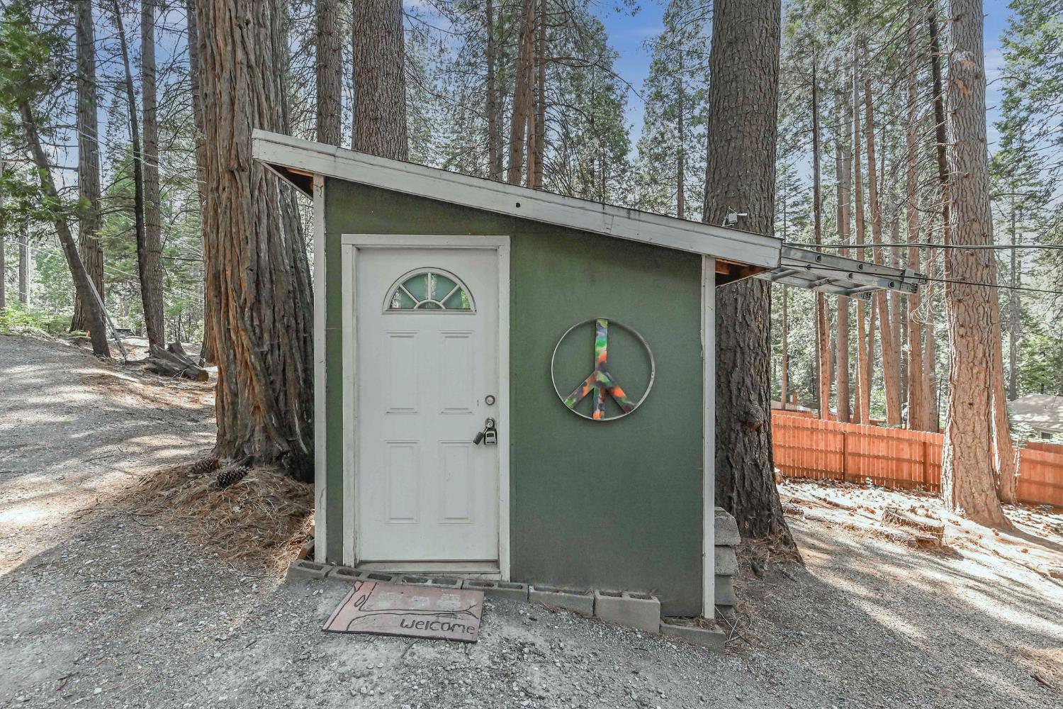 1374 Lilac Drive