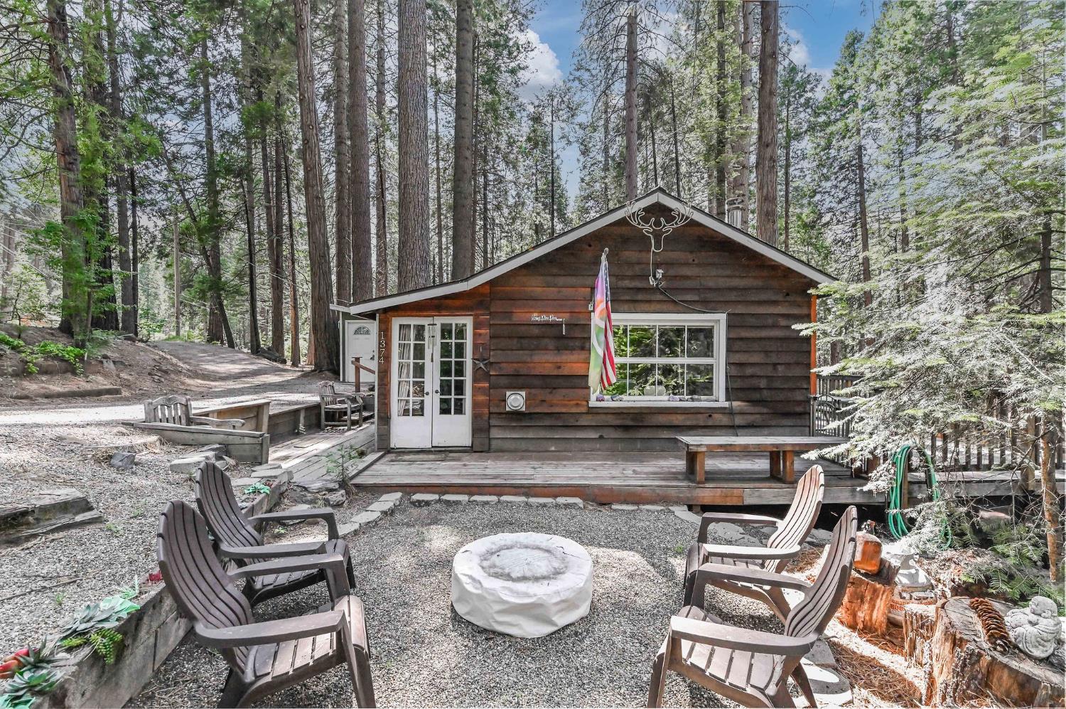 1374 Lilac Drive