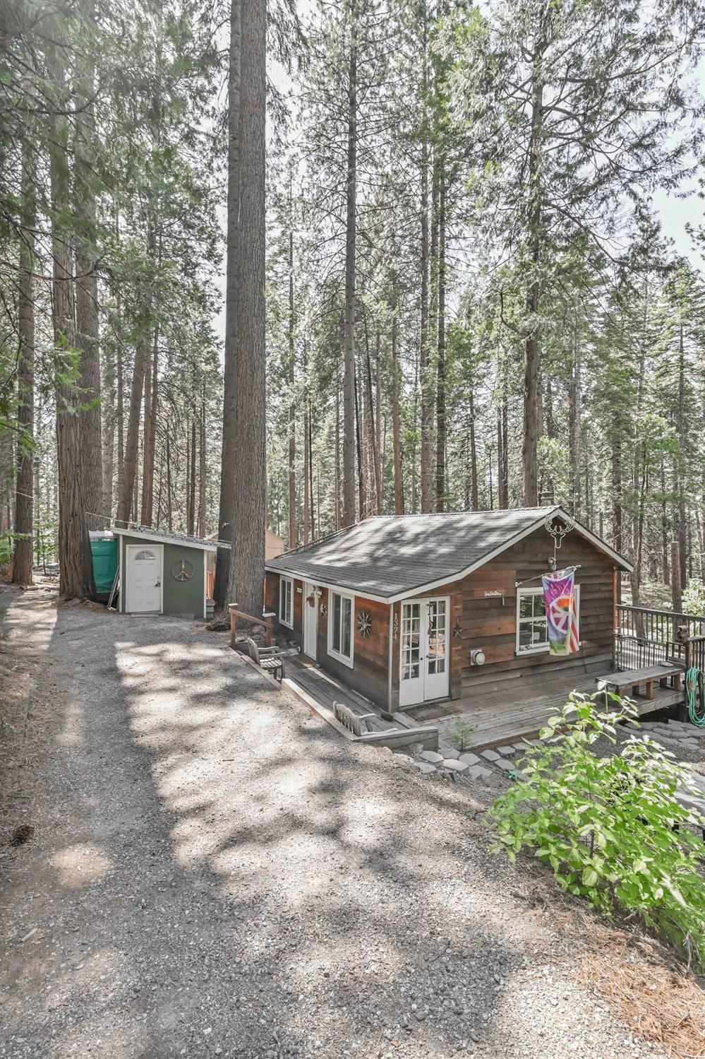 1374 Lilac Drive
