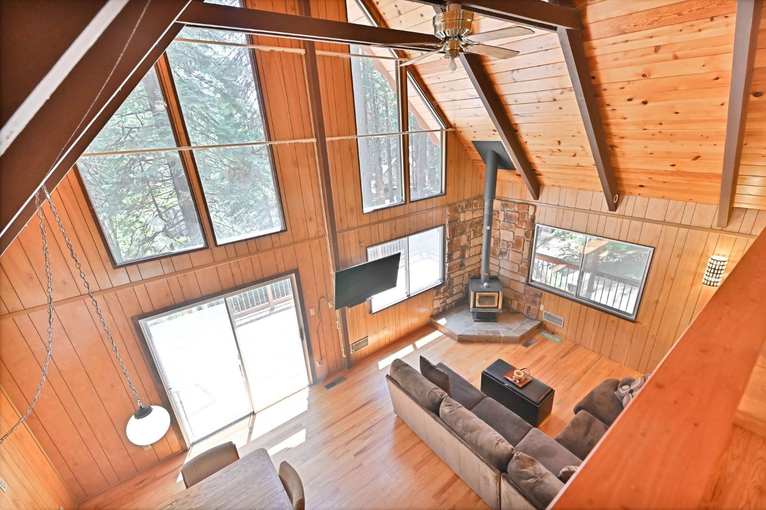2206 Shoshone Drive