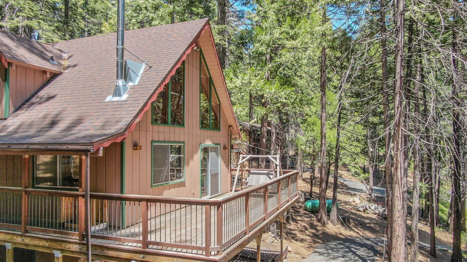 2206 Shoshone Drive