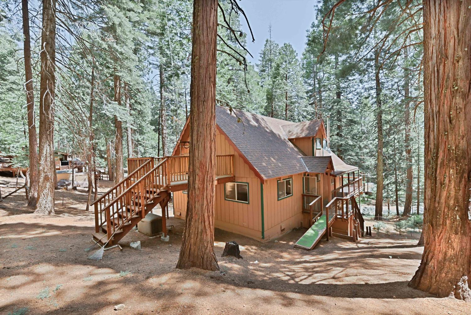 2206 Shoshone Drive