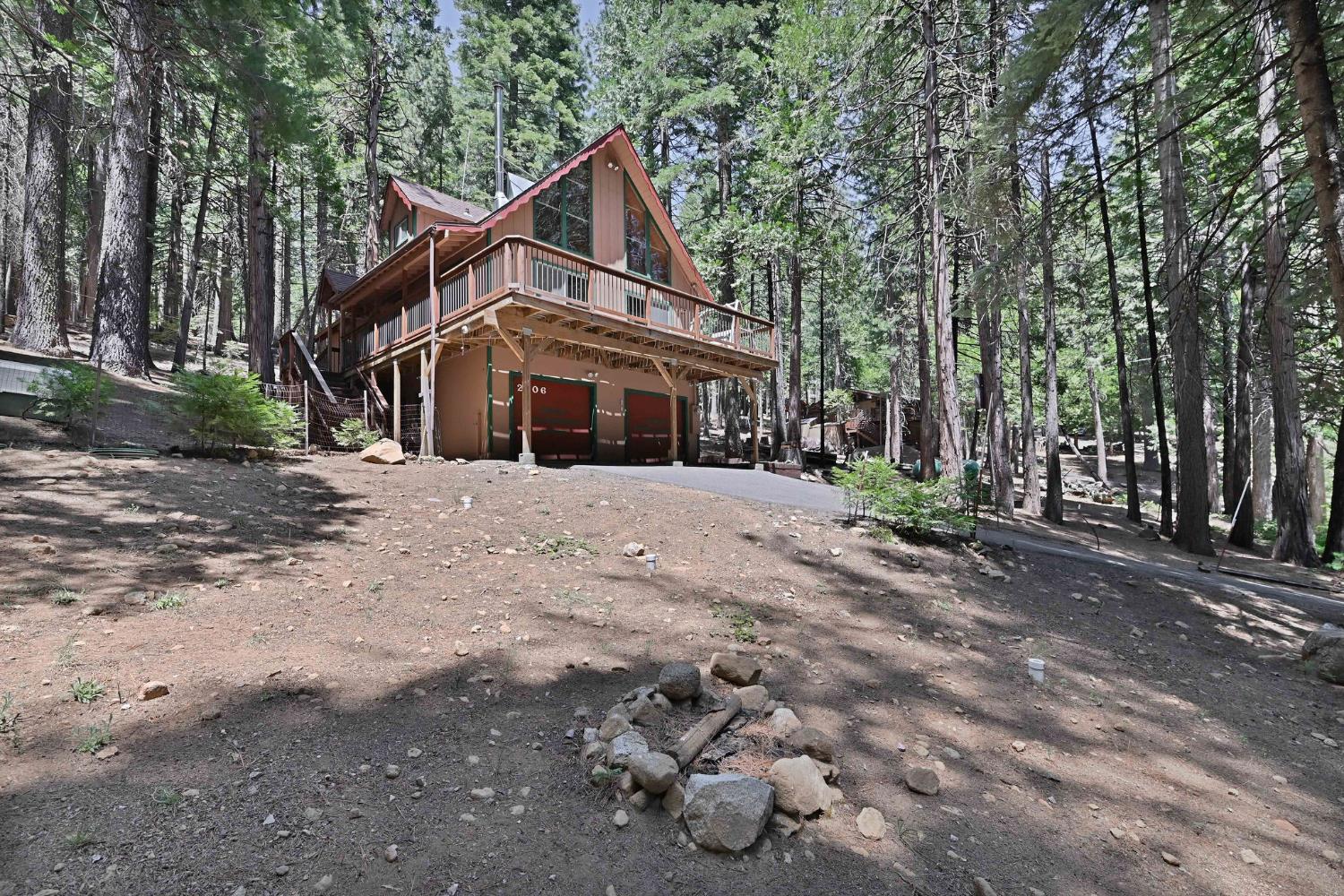 2206 Shoshone Drive