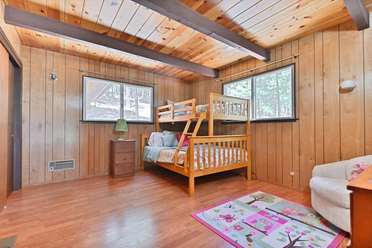 2206 Shoshone Drive