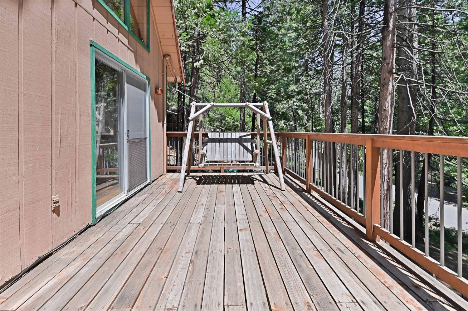2206 Shoshone Drive