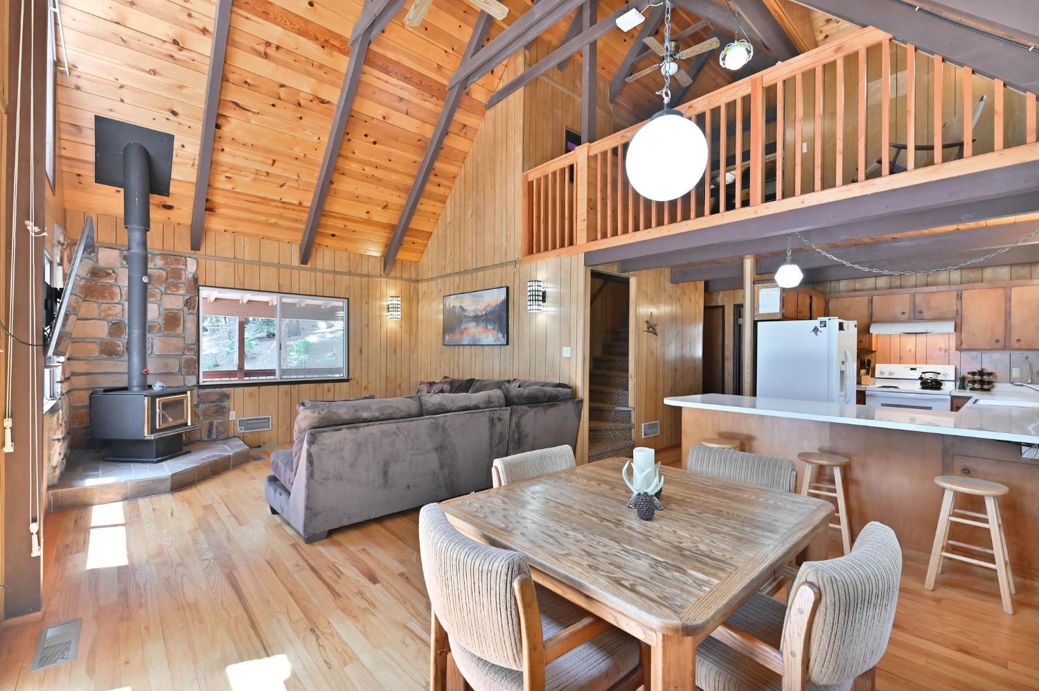 2206 Shoshone Drive