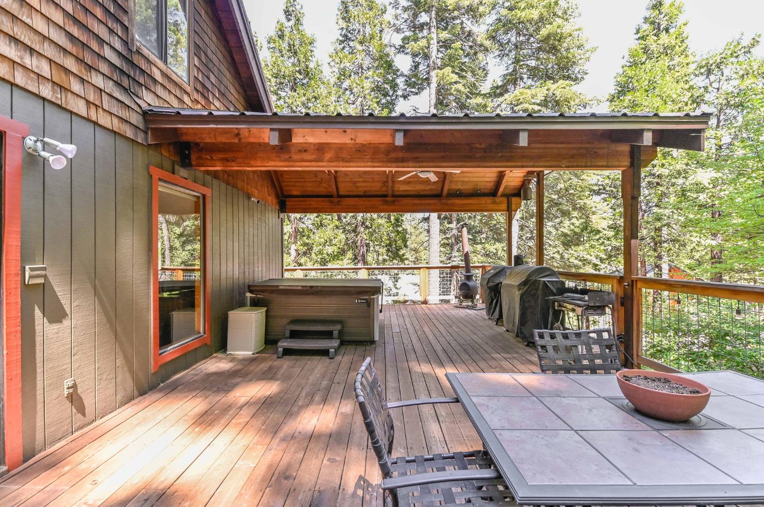2435 Navajo Drive