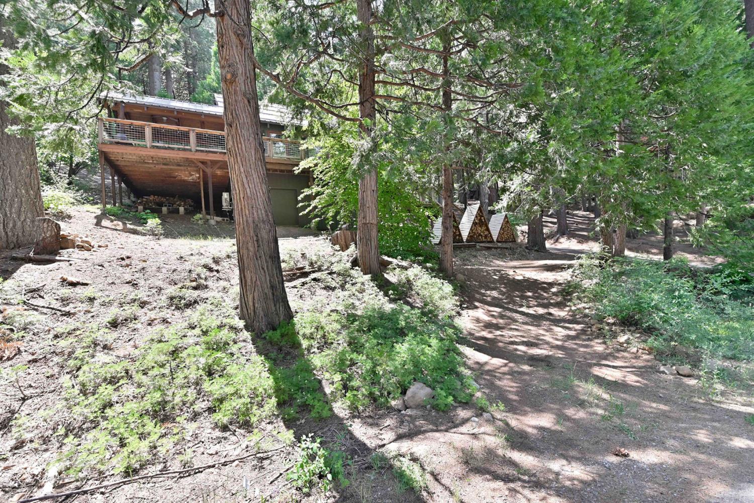 2435 Navajo Drive