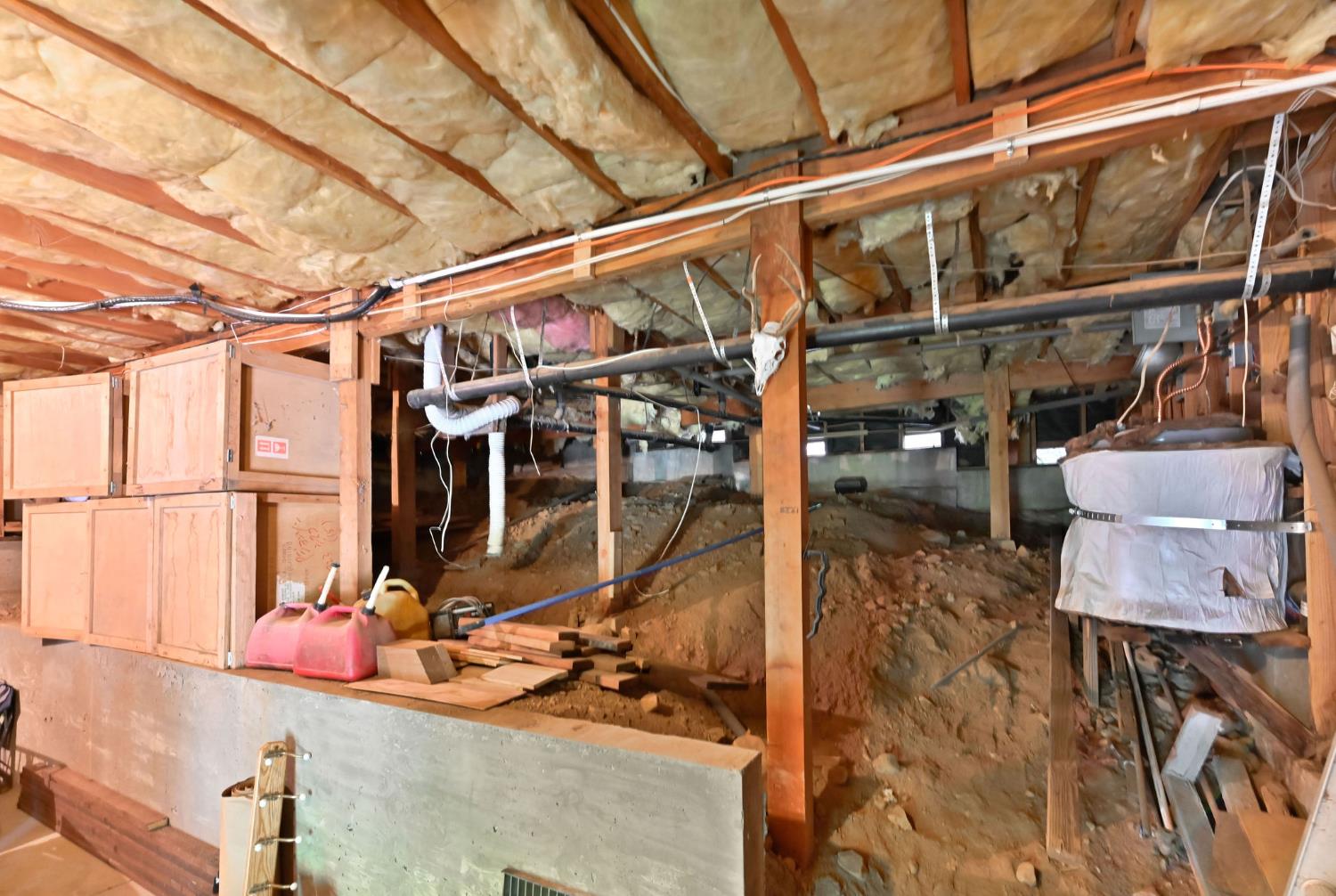 2435 Navajo Drive
