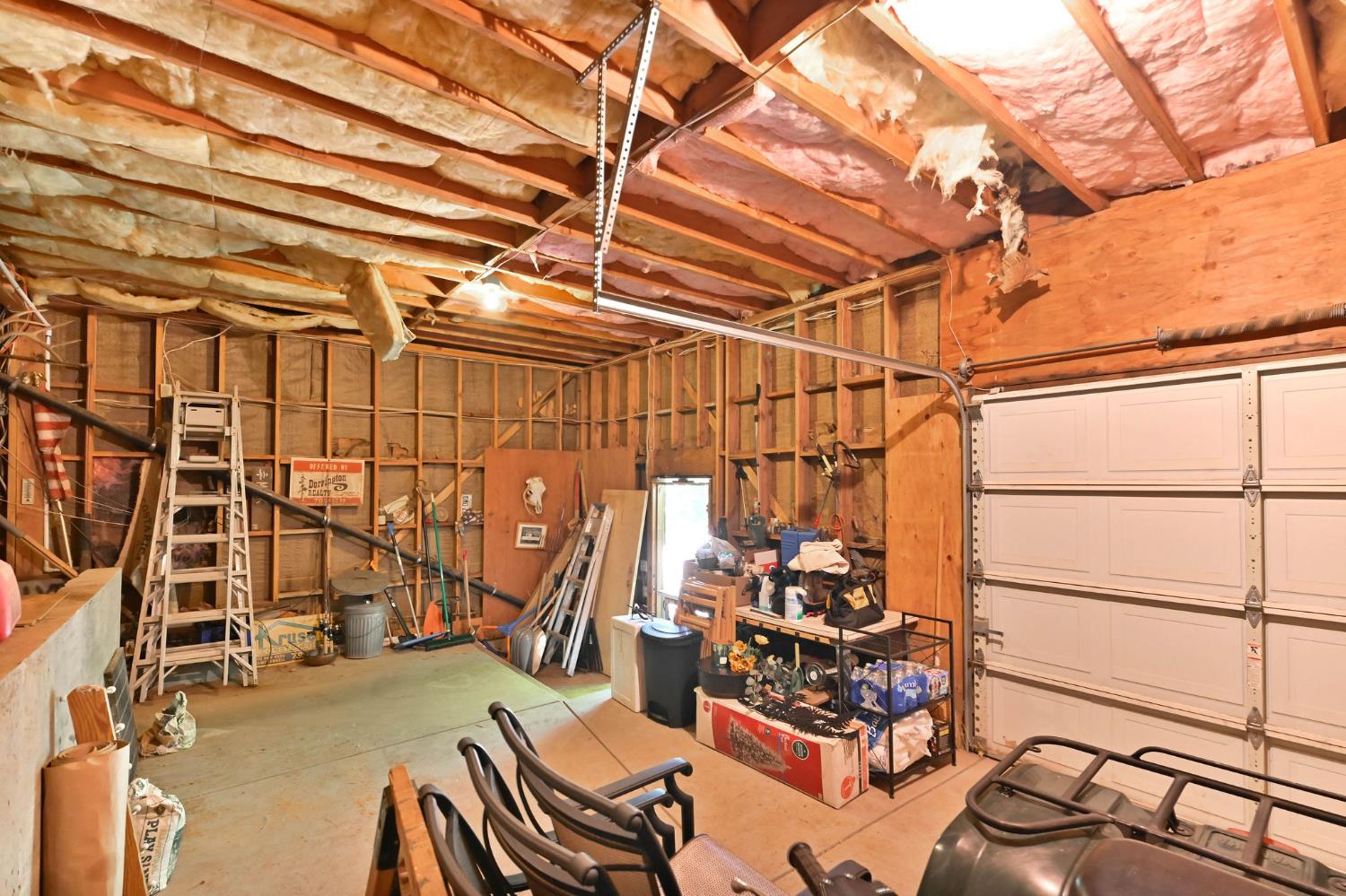 2435 Navajo Drive