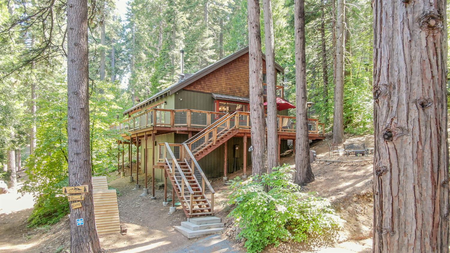 2435 Navajo Drive