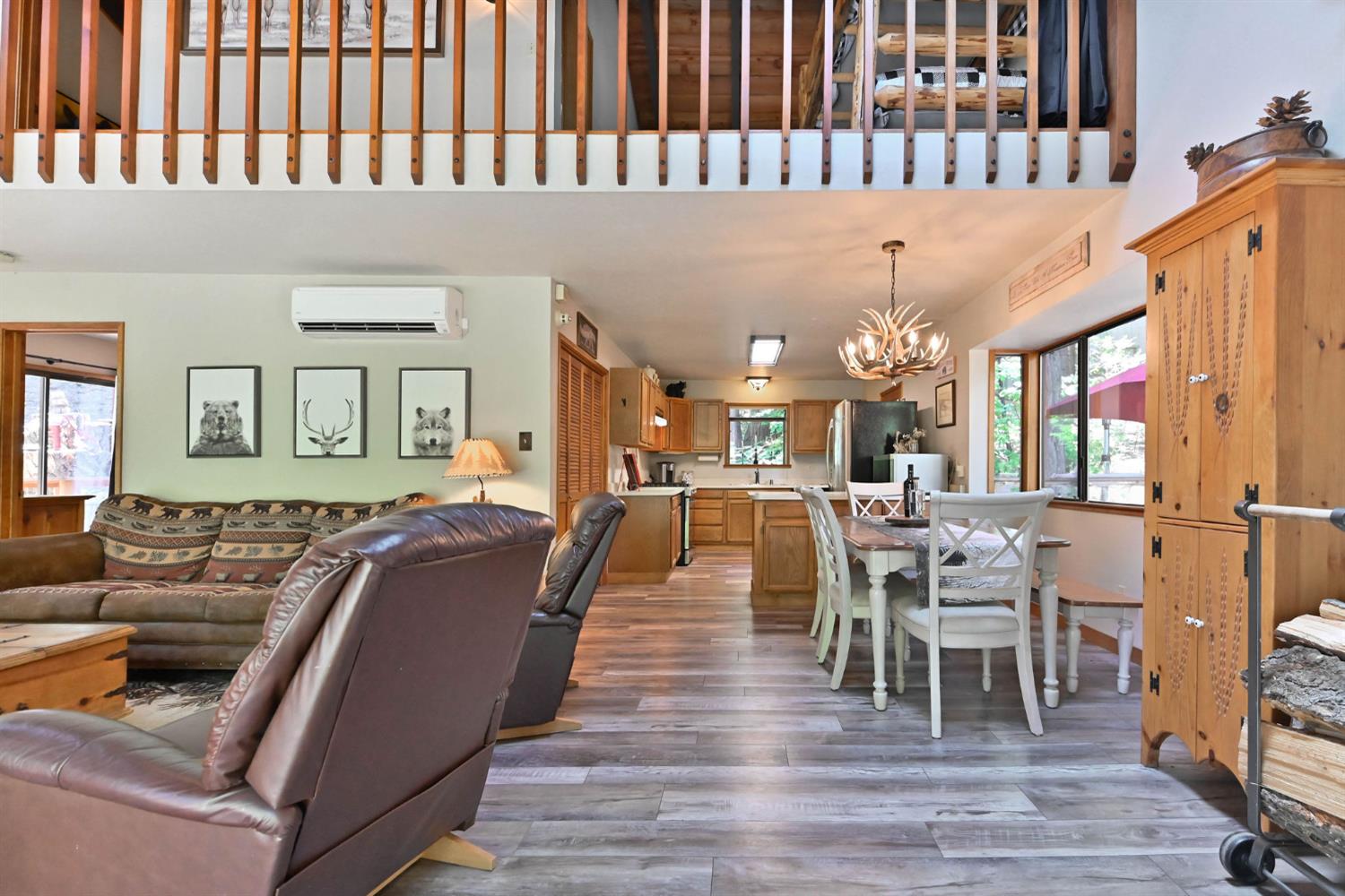 2435 Navajo Drive