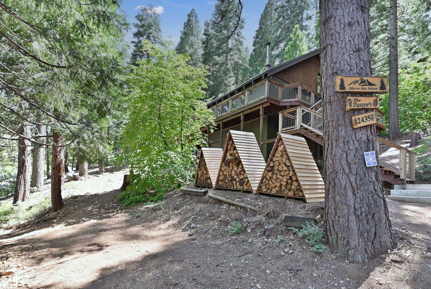 2435 Navajo Drive