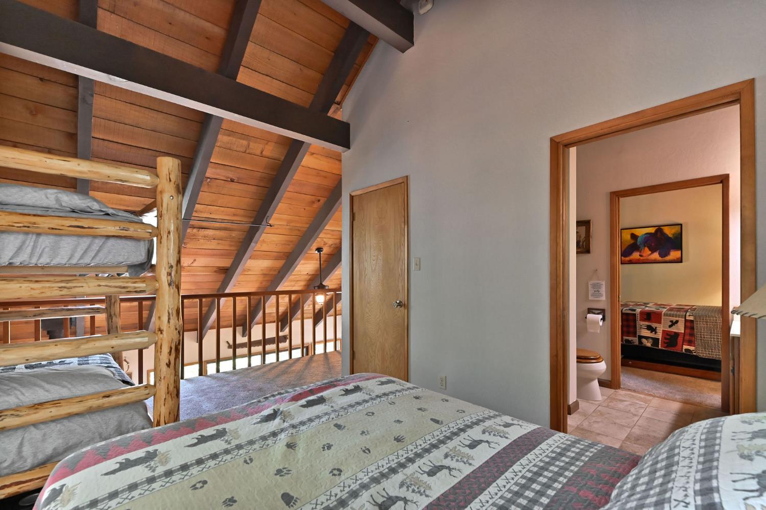 2435 Navajo Drive
