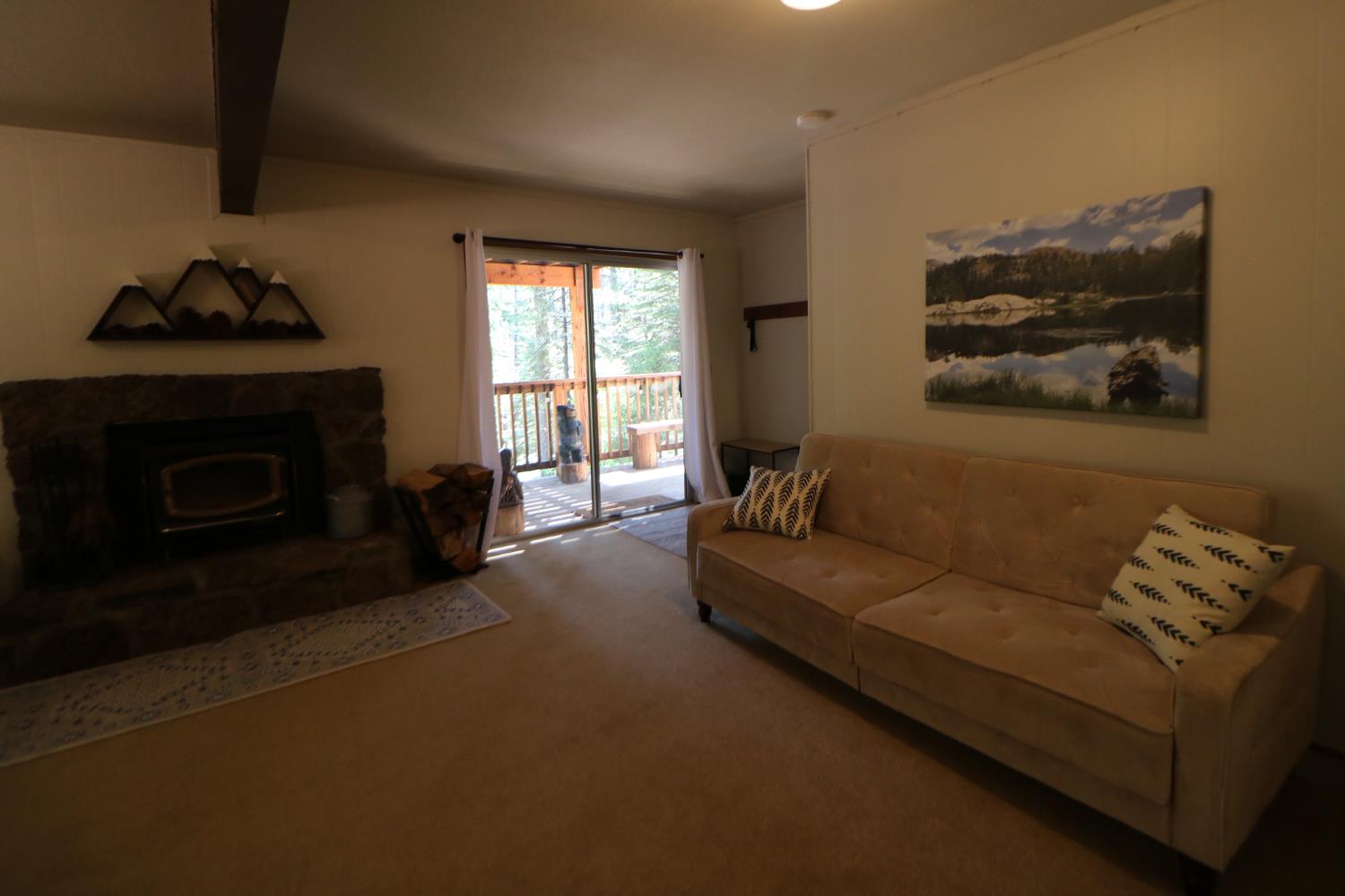 1125 Spring Valley Way