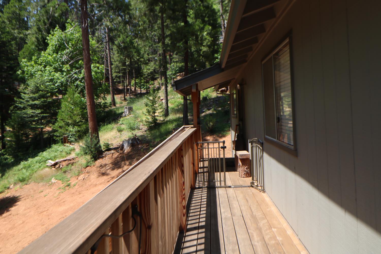 1125 Spring Valley Way