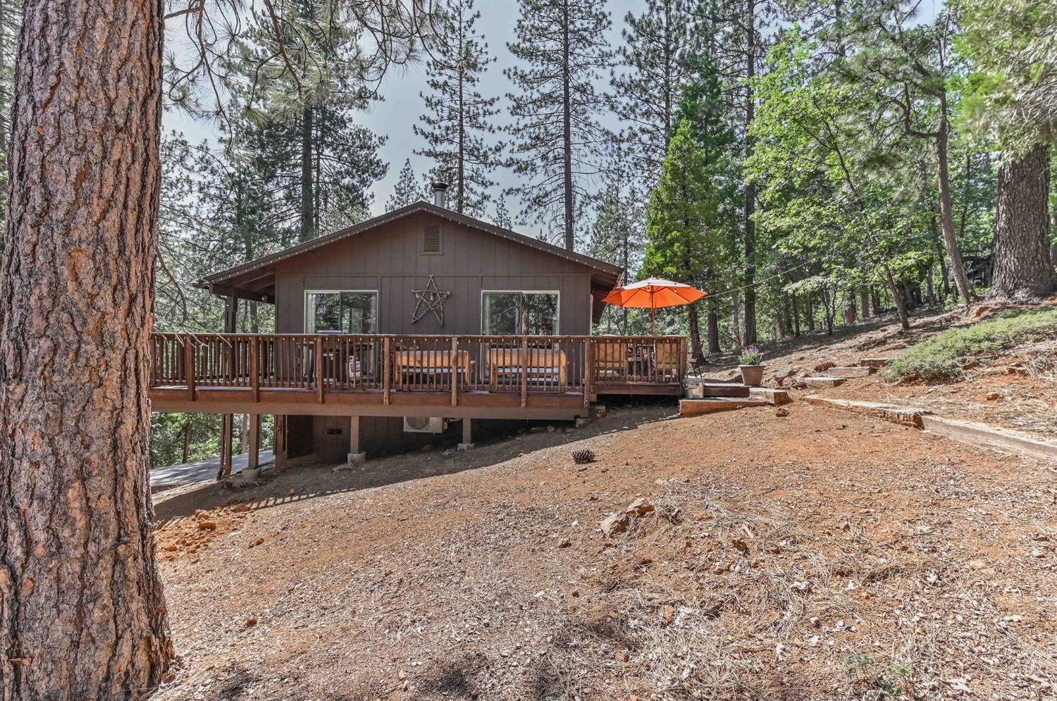 1675 Felix Drive
