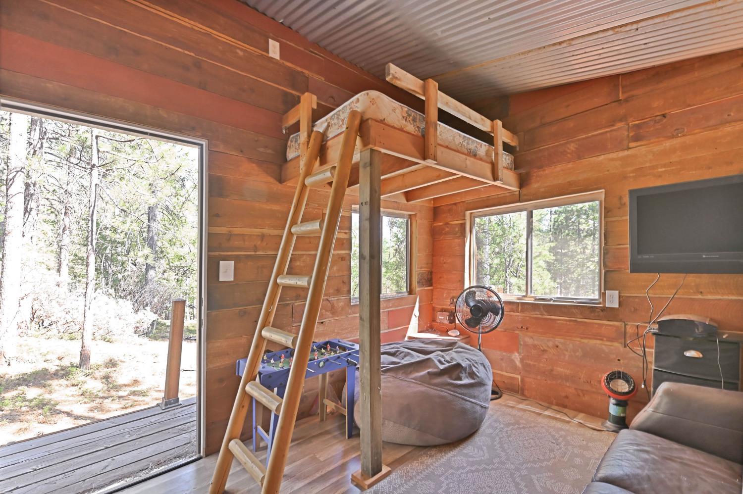 1675 Felix Drive